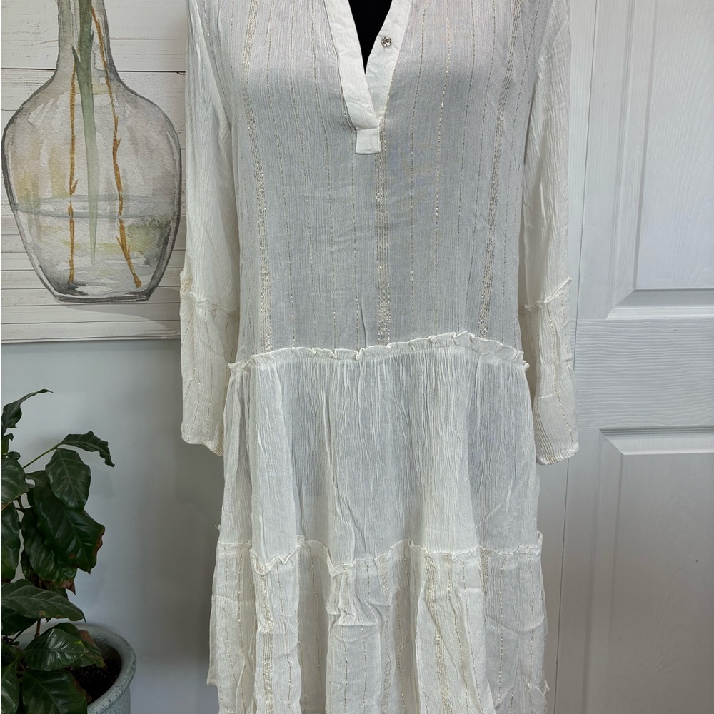 White and Gold Long-Sleeve Dress